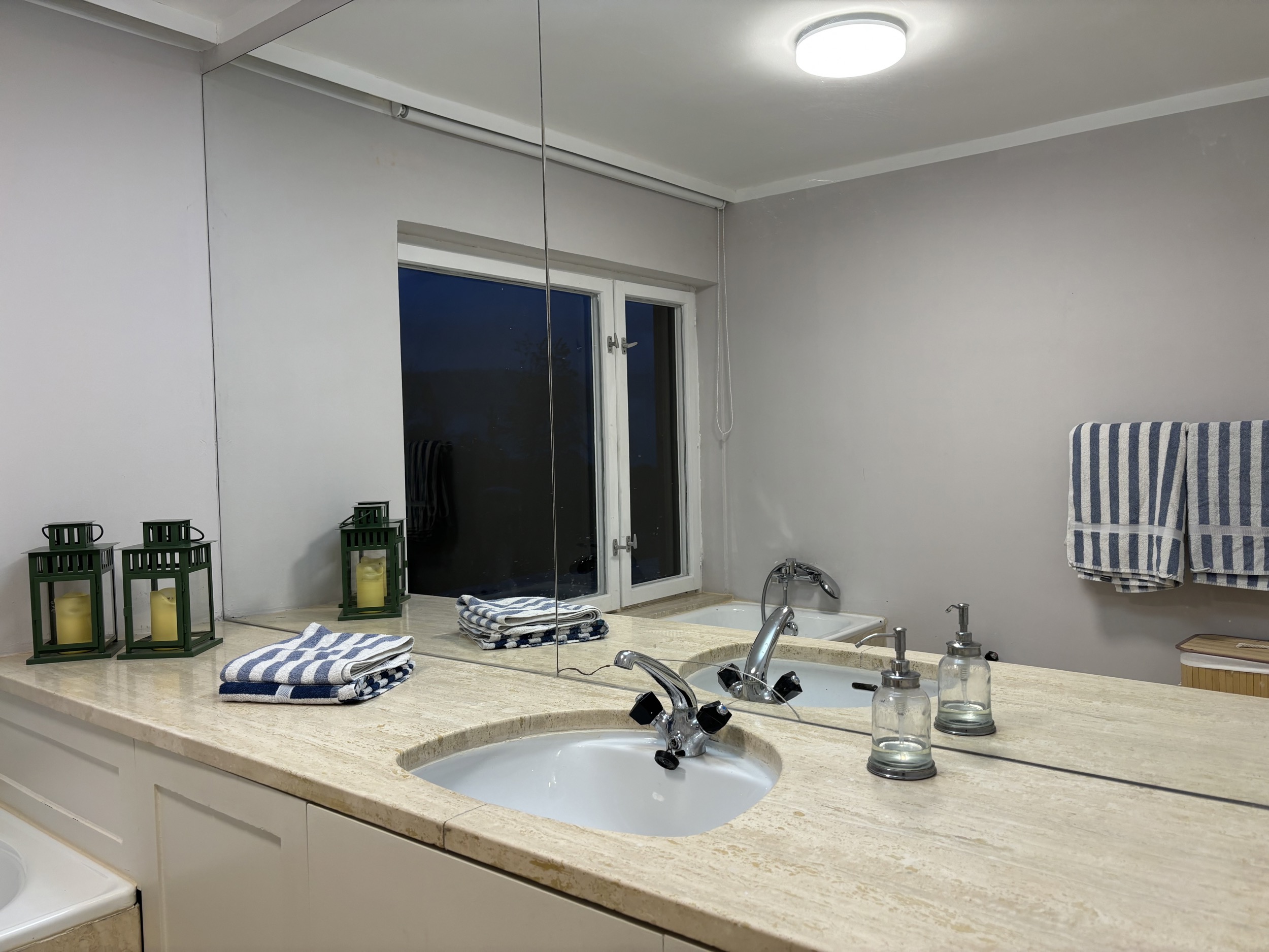 Alpines Design Chalet Amerikaner Hinterbreiteneben bad toilette 1