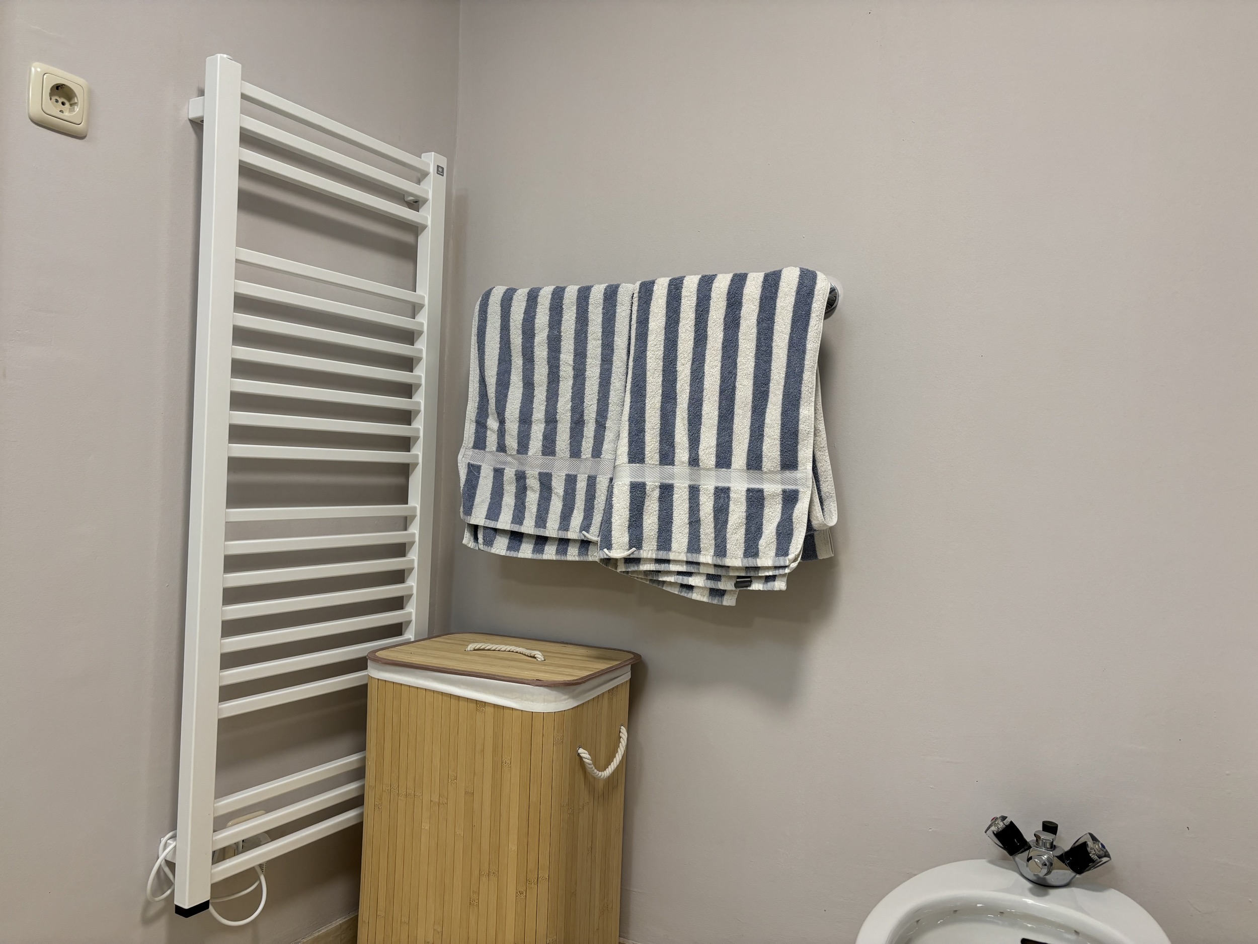 Alpines Design Chalet Amerikaner Hinterbreiteneben bad toilette 2