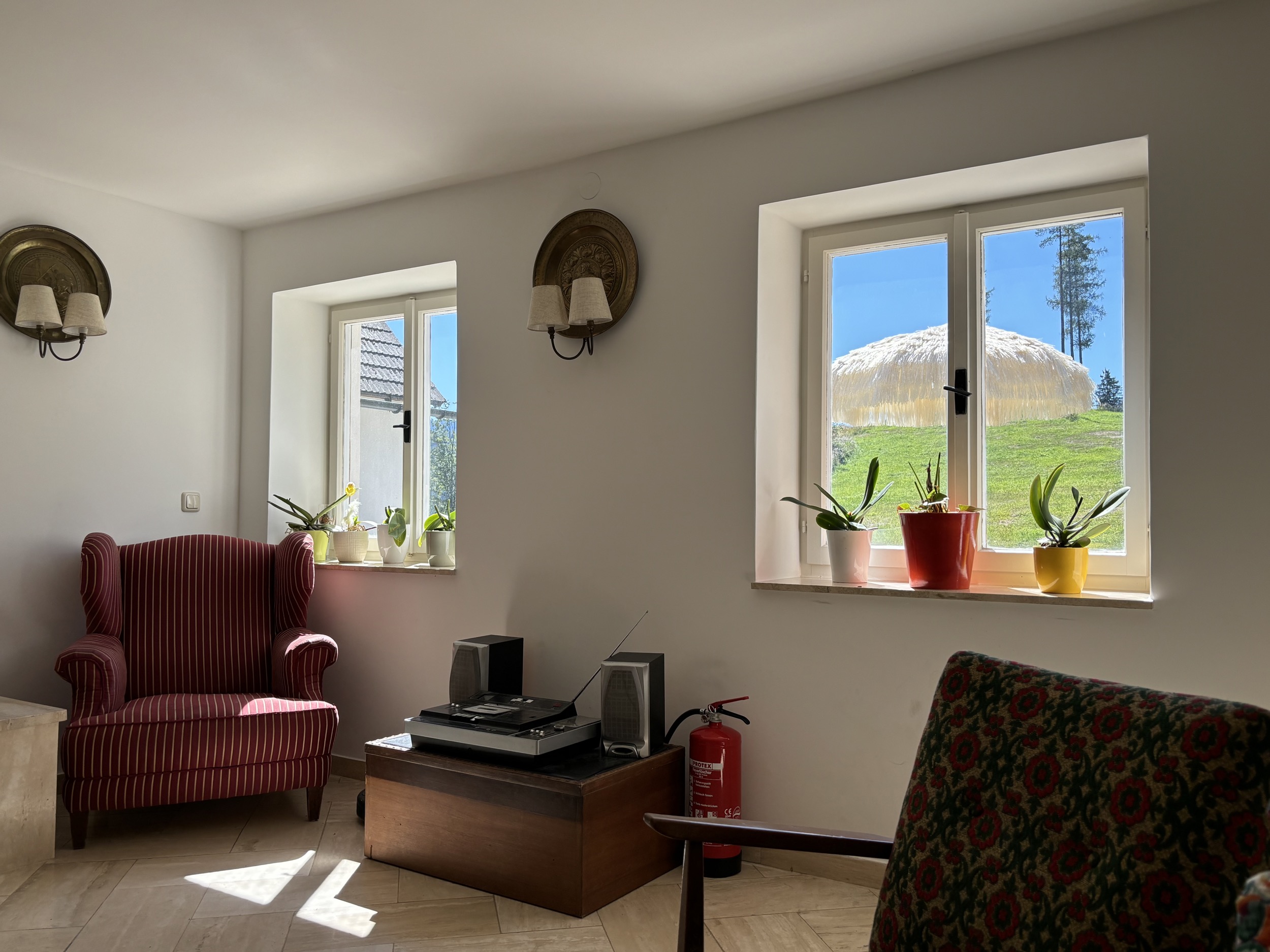 Alpines Design Chalet Amerikaner Hinterbreiteneben wohnzimmer 16