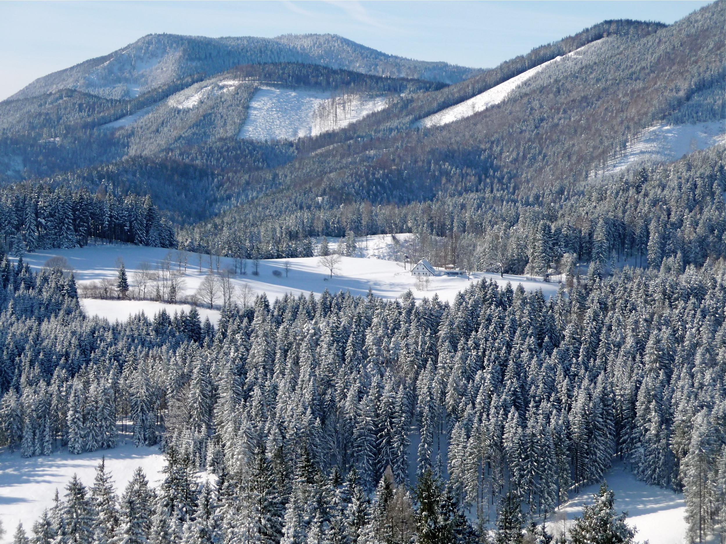 Ansicht Hinterbreitenebenen verschneit sonnig panorama