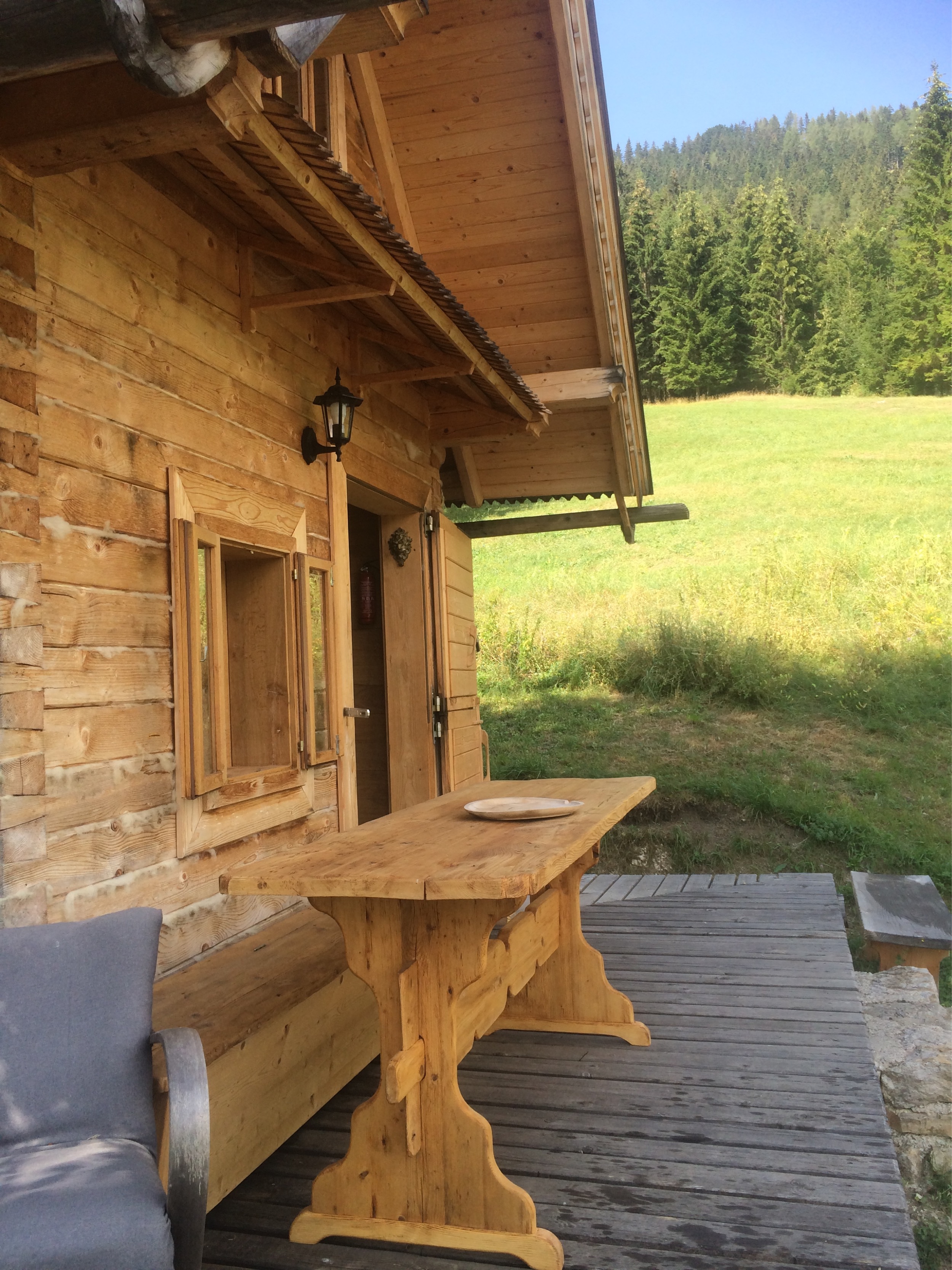 Hinterbreiteneben-Holzknechthuette-Hochsommer-10