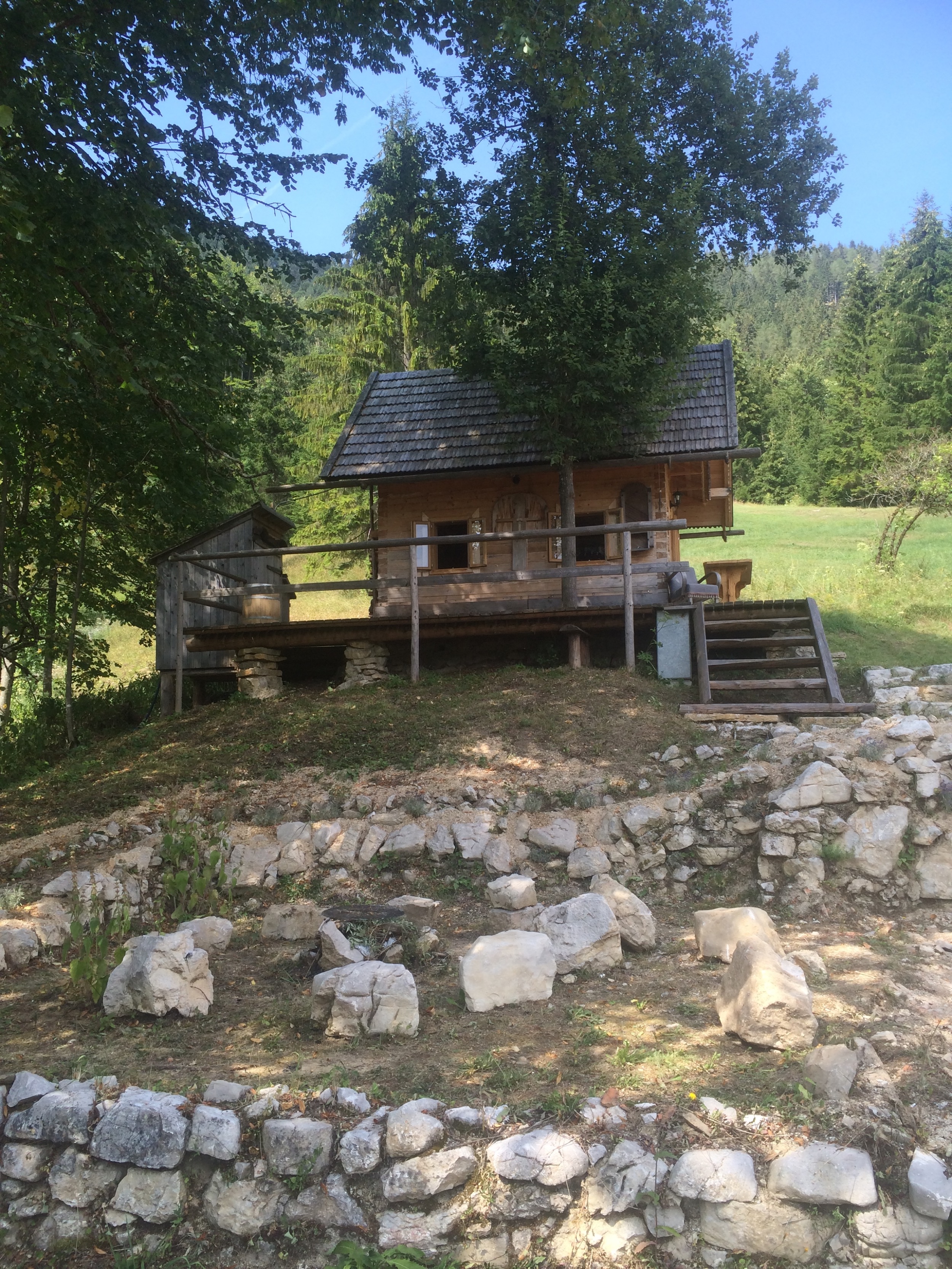 Hinterbreiteneben-Holzknechthuette-Hochsommer-6